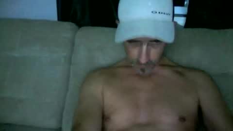 Snapshot of fouraide42 chatting on October 24, 2025, 6:43 am fouraide42 online show from October 24, 2025, 6:43 am