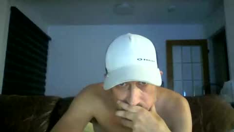 Snapshot of fouraide42 chatting on November 15, 2025, 4:21 am fouraide42 online show from November 15, 2025, 4:21 am