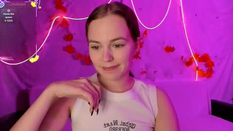 Lisa online show from November 21, 2025, 7:01 pm