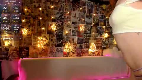 Lisa online show from January 16, 2026, 6:45 pm