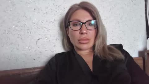 Snapshot of fox_red_lady7 chatting on March 27, 2026, 8:26 am fox_red_lady7 online show from March 27, 2026, 8:26 am