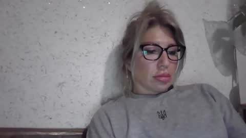 Snapshot of fox_red_lady7 chatting on April 7, 2026, 7:36 pm fox_red_lady7 online show from April 7, 2026, 7:36 pm