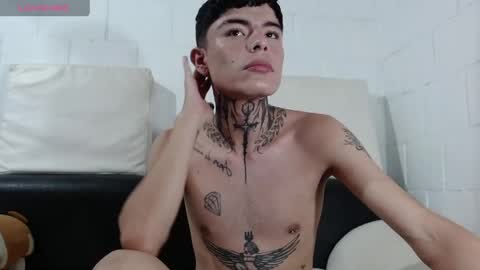 foxbadboy online show from June 1, 2026, 11:50 pm