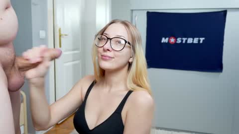 Snapshot of foxeslovefoxes chatting on January 11, 2025, 2:25 pm CUSTOM PHOTOS AND VIDEOS - online show from January 11, 2025, 2:25 pm