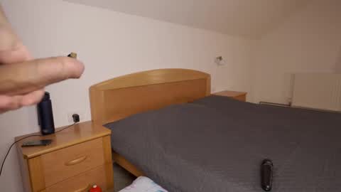 CUSTOM PHOTOS AND VIDEOS -  online show from February 16, 2026, 11:50 am