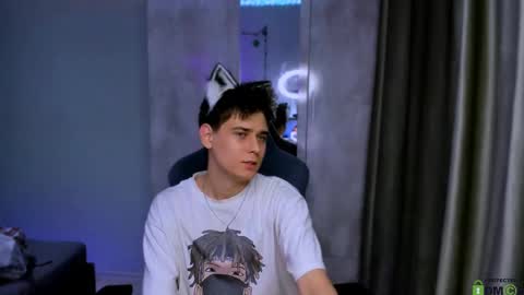 Foxicfu online show from February 16, 2025, 3:38 pm