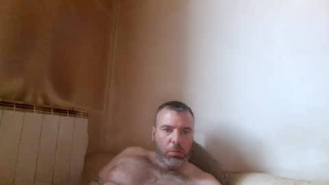 foxxx1982 online show from July 15, 2026, 12:32 pm