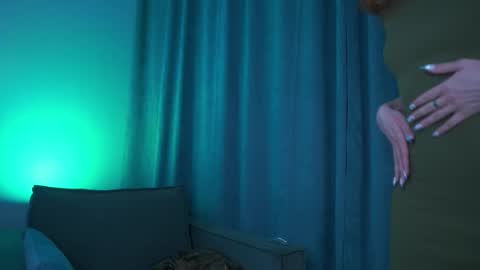 Eva online show from February 7, 2026, 8:23 pm