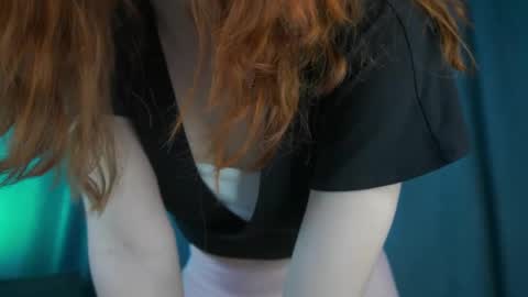 Eva online show from April 10, 2026, 6:34 pm