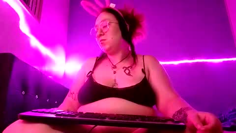 Foxy online show from February 19, 2025, 9:14 pm