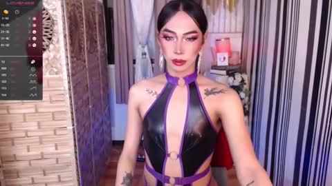 foxy_goddess online show from March 26, 2026, 4:23 pm