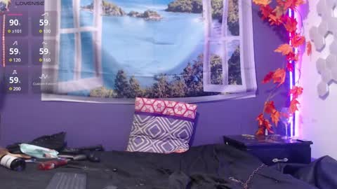 Snapshot of foxy_pet2 chatting on December 29, 2024, 7:39 am my name is Sofhia but you can call me any name you like Sir online show from December 29, 2024, 7:39 am