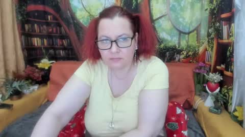Snapshot of foxydesiree chatting on July 10, 2026, 10:01 pm foxydesiree online show from July 10, 2026, 10:01 pm