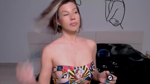 Fox online show from October 25, 2025, 9:42 pm