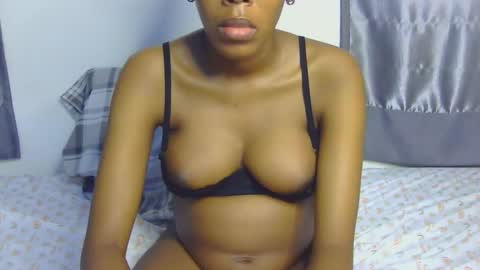 Snapshot of foxypennyy chatting on November 9, 2025, 9:02 pm foxypennyy online show from November 9, 2025, 9:02 pm