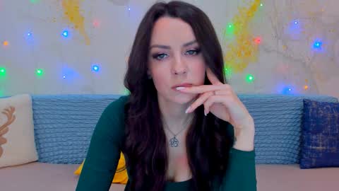 Foxy online show from November 29, 2025, 12:19 pm