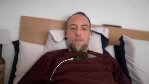 Snapshot of fra___ chatting on October 21, 2025, 7:09 am fra___ online show from October 21, 2025, 7:09 am