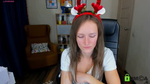 Snapshot of francescacollins chatting on December 16, 2024, 2:05 pm Fran online show from December 16, 2024, 2:05 pm