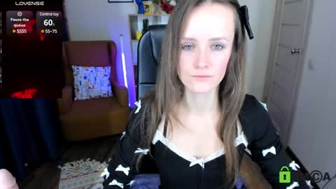 Snapshot of francescacollins chatting on December 24, 2024, 12:44 pm Fran online show from December 24, 2024, 12:44 pm