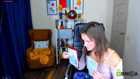 Snapshot of francescacollins chatting on January 10, 2025, 10:39 am Fran online show from January 10, 2025, 10:39 am