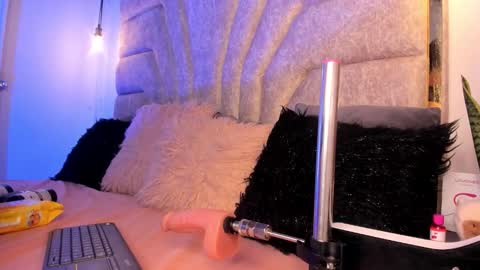 Snapshot of francheska121 chatting on October 3, 2025, 9:01 pm francheska121 online show from October 3, 2025, 9:01 pm