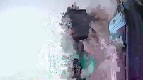 Snapshot of francine925426 chatting on October 28, 2025, 7:34 am francine925426 online show from October 28, 2025, 7:34 am