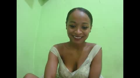 francine925426 online show from April 4, 2026, 3:38 am