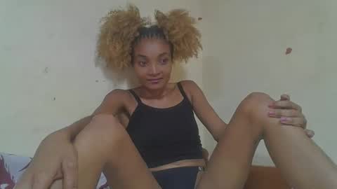 Francinoli online show from March 22, 2026, 1:53 am