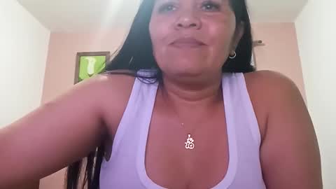 Snapshot of francy_froz chatting on December 14, 2024, 4:01 am francy froz online show from December 14, 2024, 4:01 am