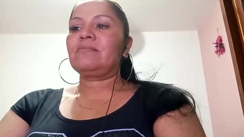 Snapshot of francy_froz chatting on February 15, 2025, 2:47 am francy froz online show from February 15, 2025, 2:47 am