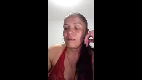 Snapshot of francy_froz chatting on May 10, 2026, 5:01 am francy froz online show from May 10, 2026, 5:01 am