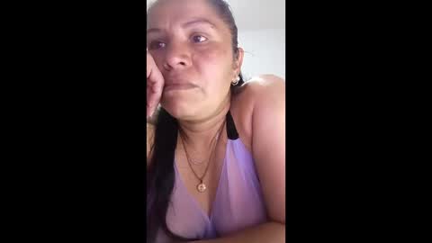 Snapshot of francy_froz chatting on May 14, 2026, 2:29 am francy froz online show from May 14, 2026, 2:29 am