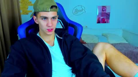 Frank online show from September 25, 2025, 5:22 am