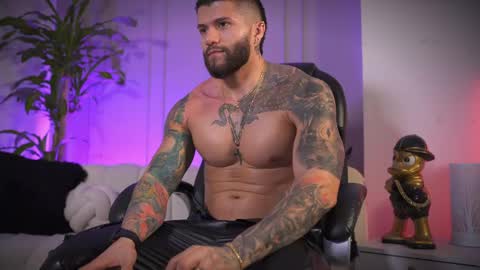 Frank Farrell. Hey remember to give me a thumbs up Ty online show from April 1, 2026, 9:23 pm