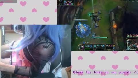 Frankie online show from February 15, 2026, 9:44 pm