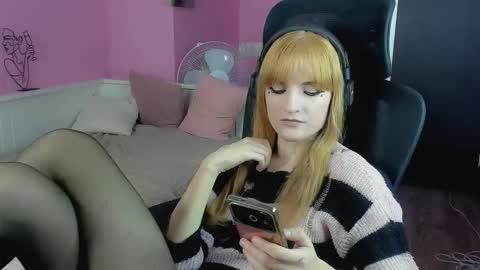 Snapshot of frankie_reese chatting on November 8, 2025, 6:13 am Frankie online show from November 8, 2025, 6:13 am