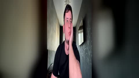 Snapshot of franklinsweet_ chatting on April 16, 2026, 1:01 pm Franklin online show from April 16, 2026, 1:01 pm