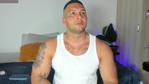 Snapshot of frankmyles01 chatting on January 17, 2026, 8:45 pm frank online show from January 17, 2026, 8:45 pm