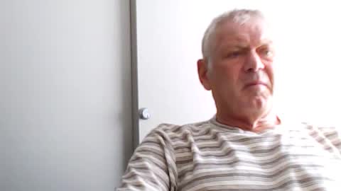 frannkboy61 online show from July 28, 2026, 8:21 am