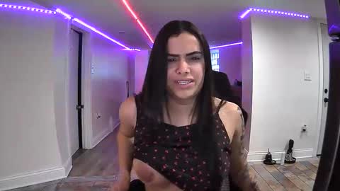 franyelis_latinhot online show from May 20, 2026, 12:06 am