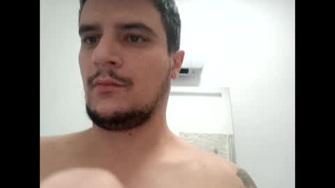 fraromeo2 online show from October 22, 2025, 3:34 pm