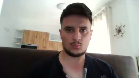 fraromeo2 online show from April 16, 2026, 12:28 pm