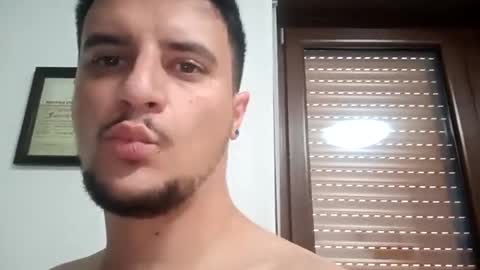 Snapshot of fraromeo2 chatting on June 23, 2026, 1:42 pm fraromeo2 online show from June 23, 2026, 1:42 pm