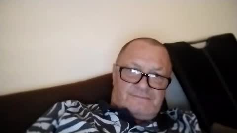 Wolfi online show from September 9, 2025, 6:24 am