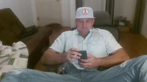 poundyouout1969 online show from February 7, 2026, 6:11 pm