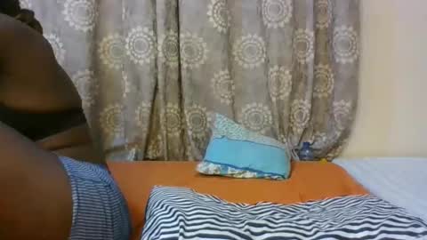 Freakies online show from October 17, 2025, 6:10 pm