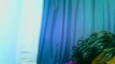 freakynaughtyxx online show from August 8, 2026, 10:28 am