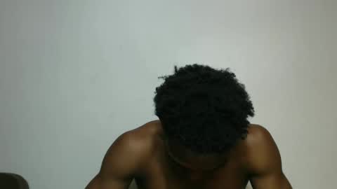 freakyslut30 online show from January 17, 2025, 1:15 am