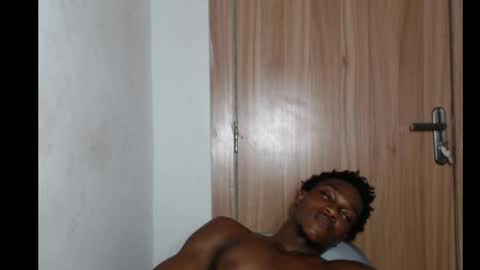 freakyslut30 online show from March 12, 2025, 11:54 pm