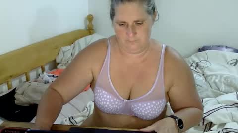 Snapshot of frechemaus414126 chatting on April 4, 2026, 4:15 pm frechemaus414126 online show from April 4, 2026, 4:15 pm